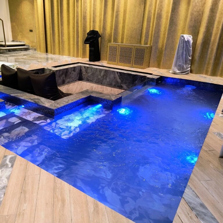 Read more about the article Smart Swimming Pool Construction Ideas for Small Space